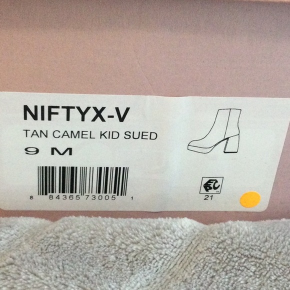 Lisa Vicky Niftyx Camel Kid Suede Block Heeled Ankle Platform Boots Size 9M - Picture 12 of 12